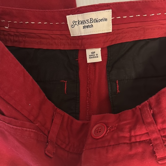 St. John’s Bay petite stretch shorts SZ 10P - Picture 4 of 7